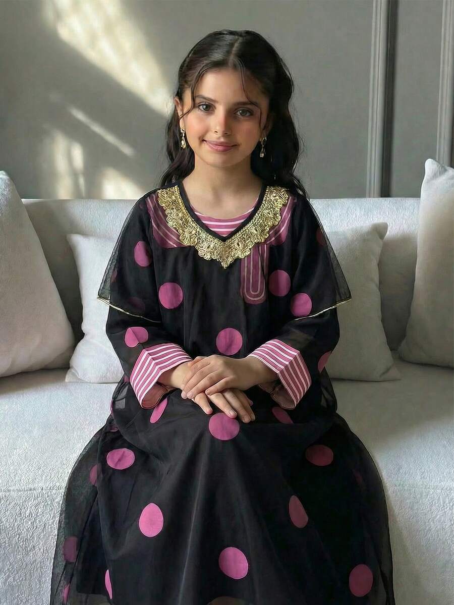 SHEIN 2pcs/Set Young Girl Geometric Print Long Sleeve Dress And Mesh Sheer Short Sleeve Dress Elegant And Adorable Two-Piece Set For Baby Girls: A Black And Purple Polka-Dot Resort Robe, An Arabian-Style Robe, And A Black Mesh Cover-Up With Gold Embroidered Lace. This Elegant And Adorable Set Is Designed Specifically For Baby Girls, Featuring Middle Eastern Patterns, And Is Suitable For Both Indoor And Outdoor Wear., Young Girls Casual Kids Jalabiya,Kids - Black - View 1