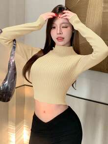 DAZY 女士纯色长袖修身短款毛衣，适合办公室穿着，秋冬季款 - 杏色 - 查看 5