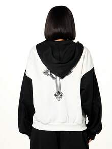 SUMWON WOMEN Moletom com Capuz com Zíper, Bordado em Cruz, Mangas Contrastantes e Design Decorativo nas Costas - Preto e Branco - Visão 2