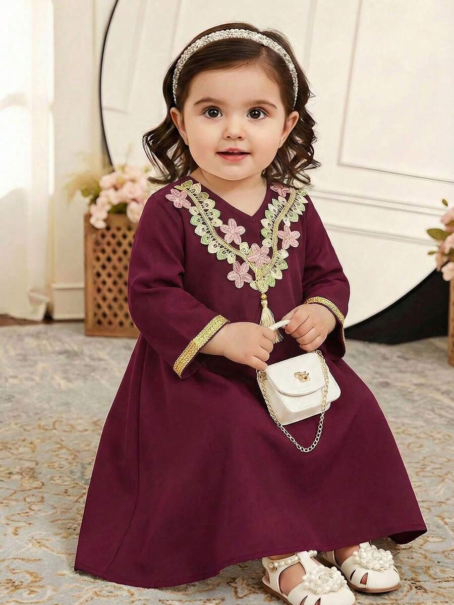 SHEIN 女婴优雅可爱红色复古金色丝带装饰长袖宽松连衣裙 - 彩色 - 查看 1