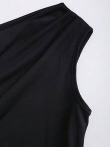 Sweetra 女士时尚纯色金属装饰扭结下摆不对称修身休闲T恤，适合日常穿着、约会、度假、通勤，百搭，黑色 - 黑色 - 查看 4