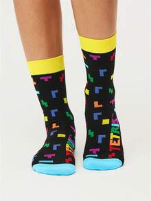 Tetris™ X SHEIN Soft & Breathable Moisture-Wicking Casual Mid-Calf Socks Fashionable Cute Cartoon Black Crew Socks Reinforced Toe & Heel For Durability Unisex For Men & Women All Season All-Match Summer Winter,Graphics Socks - Multicolor - View 4