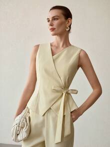 MOTF PREMIUM 女士优雅裹身系带背心 - 杏色 - 查看 5