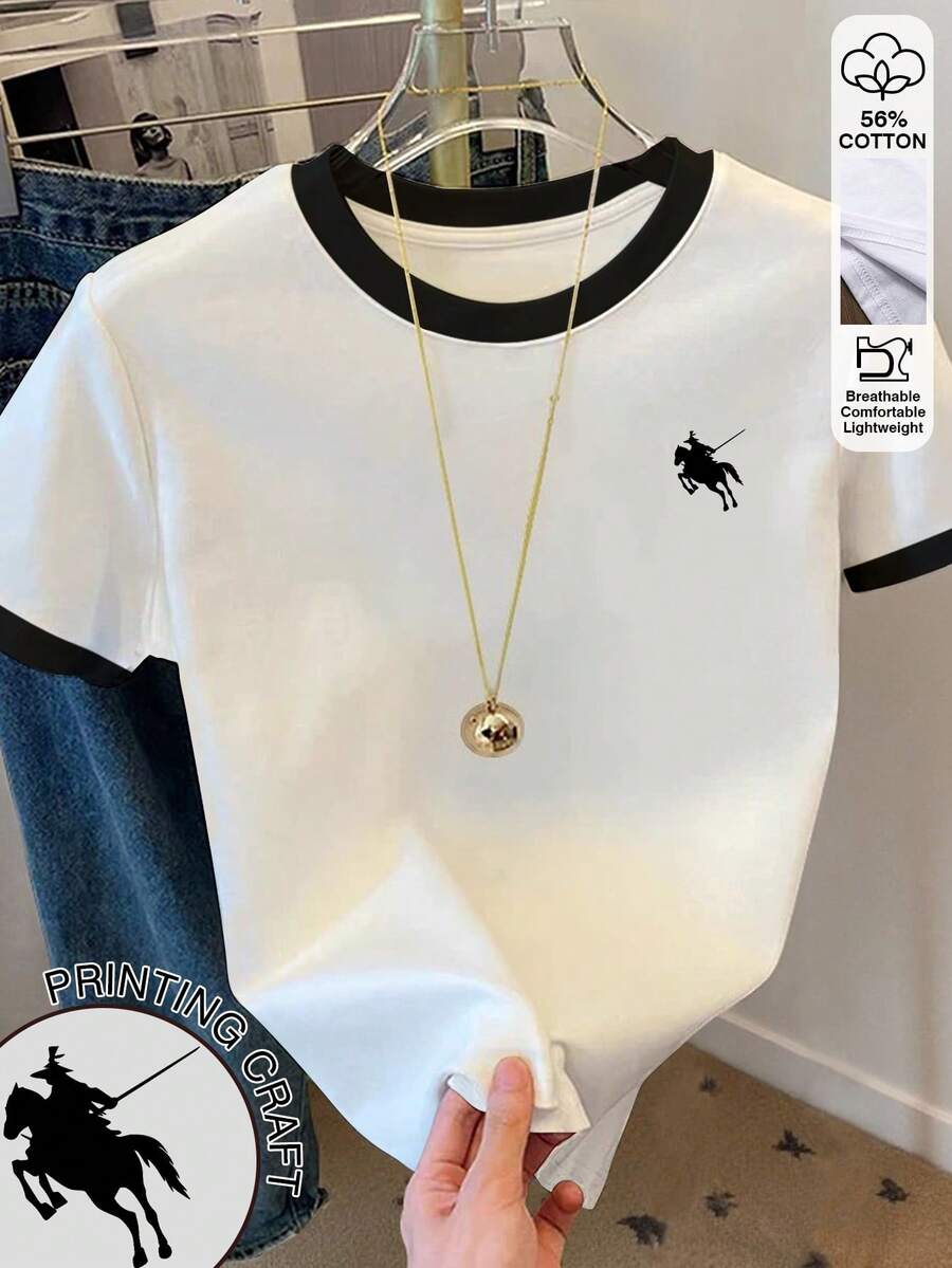 SHEIN Camiseta de manga corta de verano con cuello redondo, estampado de caballero y ribete de contraste para mujer - Blanco - Ver 1
