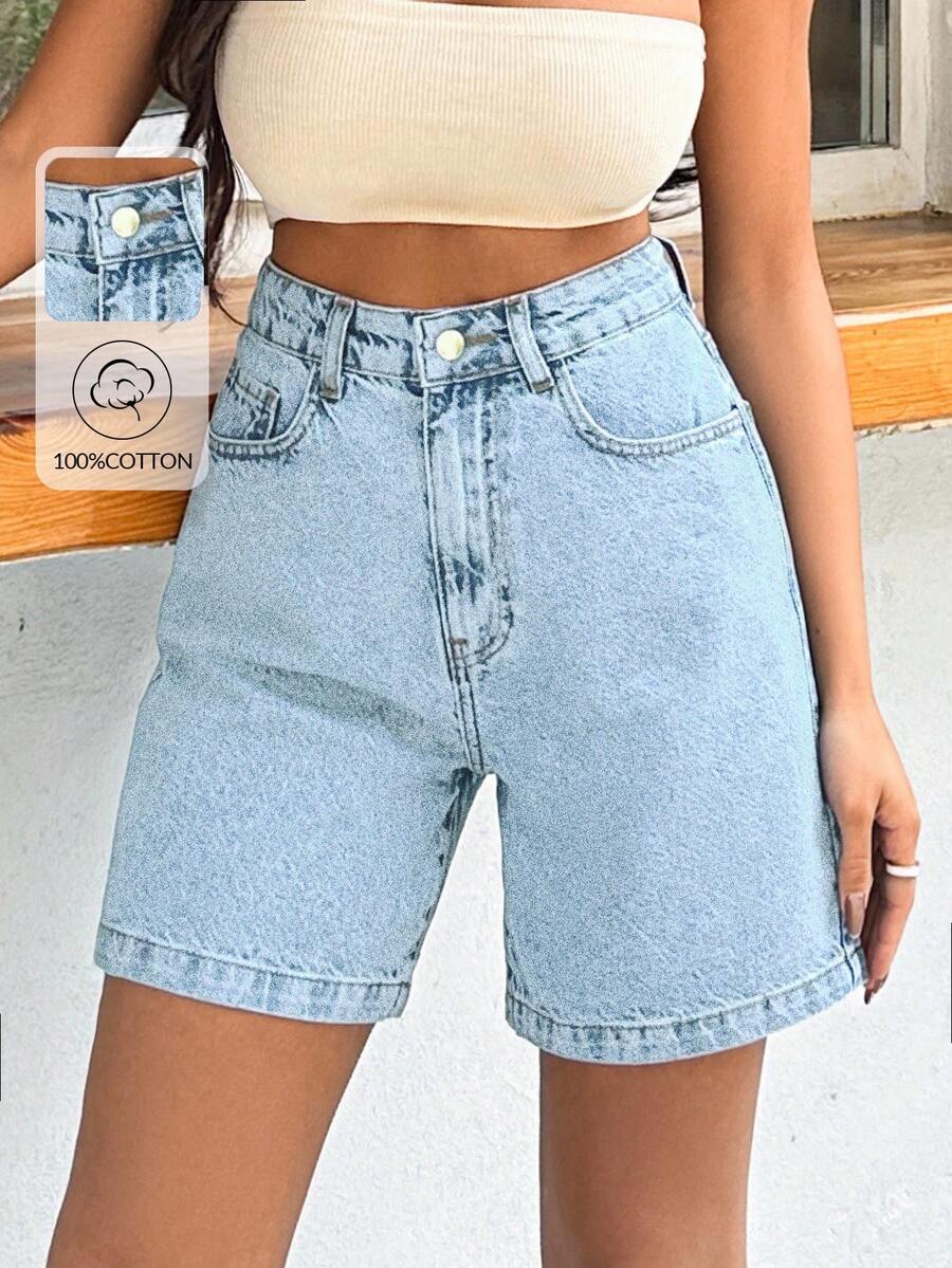 EURMUSE Plus Size Light Wash Denim Shorts For Women - Medium Wash - View 1