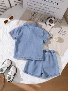 2pcs/Set Baby Boys' Summer Blue Casual Cartoon Traffic Print Denim Shirt With Matching Denim Shorts Set, Suitable For Outings, Casual Wear, And Parties Baby Boy Summer Sets Toddler Boy Clothes Summer Sets Baby Boys Sets - Blue - View 2