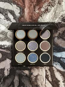 SHEGLAM Deep Feelings Palette 9-FäRgad Metallic Matt Eyeshadow Palett Ultra Pigmenterad LåNgvarig Mjuk Smidig Djup Styling Svart Grå öGonskugga Julklapp ÖGonskugga MäRke SköNhet Smink Kosmetika FöR Kvinnor Och Flickor Perfekt FöR Vinter VåR Idealisk FöR Y2K Elegant Mode Passande FöR FöDelsedag GåVa Fest Klar BäSt FäRg - Deep Feelings - Visa 2