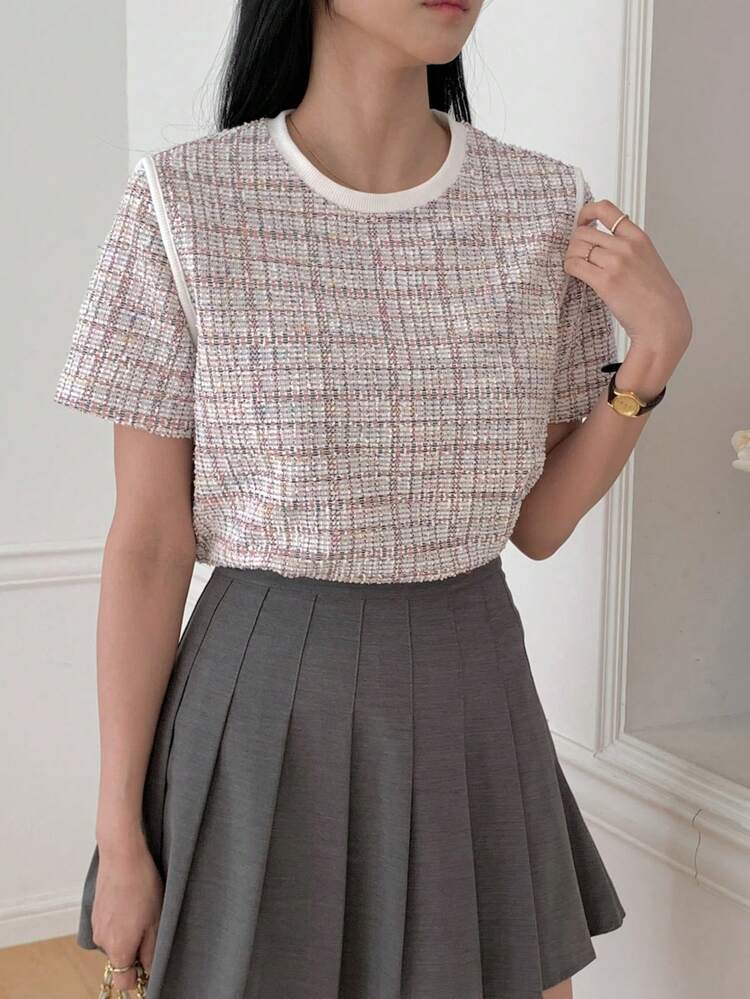 Women's Crew Neck Contrast Color Patchwork Textured Fitted Pullover Elegant T-Shirt