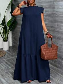 SHEIN CURVE+ Curve 尺码 US22 音乐节、海滨度假、波西米亚风 2026 加大码 女装 春夏新款 度假风 优雅日常休闲 宽松 干净 色卡 蓝色 编织纹理面料 无袖 荷叶边拼接 荷叶边拼接 立领 女装 加大码 长裙 春夏 - 藏蓝色 - 查看 7