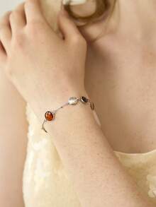 MOTF PREMIUM 18K镀金不对称宝石手链 - 銀色 - 查看 3