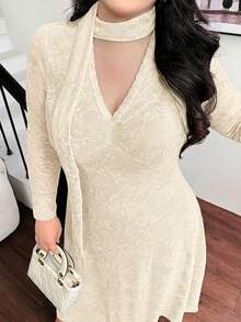 Feyla Plus Size Elegant Contrast Lace V-Neck Waist Cinched Dress, Autumn - Apricot - View 3