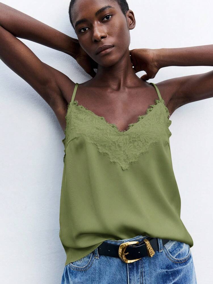 SHEIN Maija Women's Contrast Lace Loose Adjustable Spaghetti Strap Camisole Top, Versatile For Urban Commute, Business, Casual, Elegant For Outings, Suitable For Valentine's Day, Summer, Wedding Guest, Vacation Lace Trim Green Top