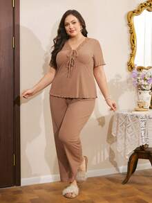 Côtesoire Bộ đồ ngủ nữ cỡ lớn màu nâu viền ren, cổ chữ V, vạt trước buộc dây, xếp ly, chất liệu mềm mại, thoáng khí, tay ngắn và quần dài, kiểu dáng thoải mái, thích hợp mặc ở nhà. - màu nâu - Xem 5