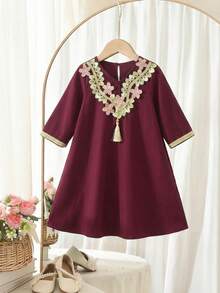 SHEIN 女婴优雅可爱红色复古金色丝带装饰长袖宽松连衣裙 - 彩色 - 查看 3