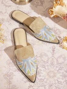 CUCCOO TILAWA Women's Embroidered Pattern Pointed Toe Casual Slip-On Flat Shoes - Khaki - View 1