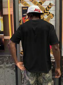 Manfinity Dauomo Y2K Street Style Short-Sleeved T-Shirt, Cross Print T-Shirt, Fashionable Hip-Hop Men's Vest, Fun Retro Vest, Regular Fit, Street Style, Digital Print, Ideal Gift - Black - View 2