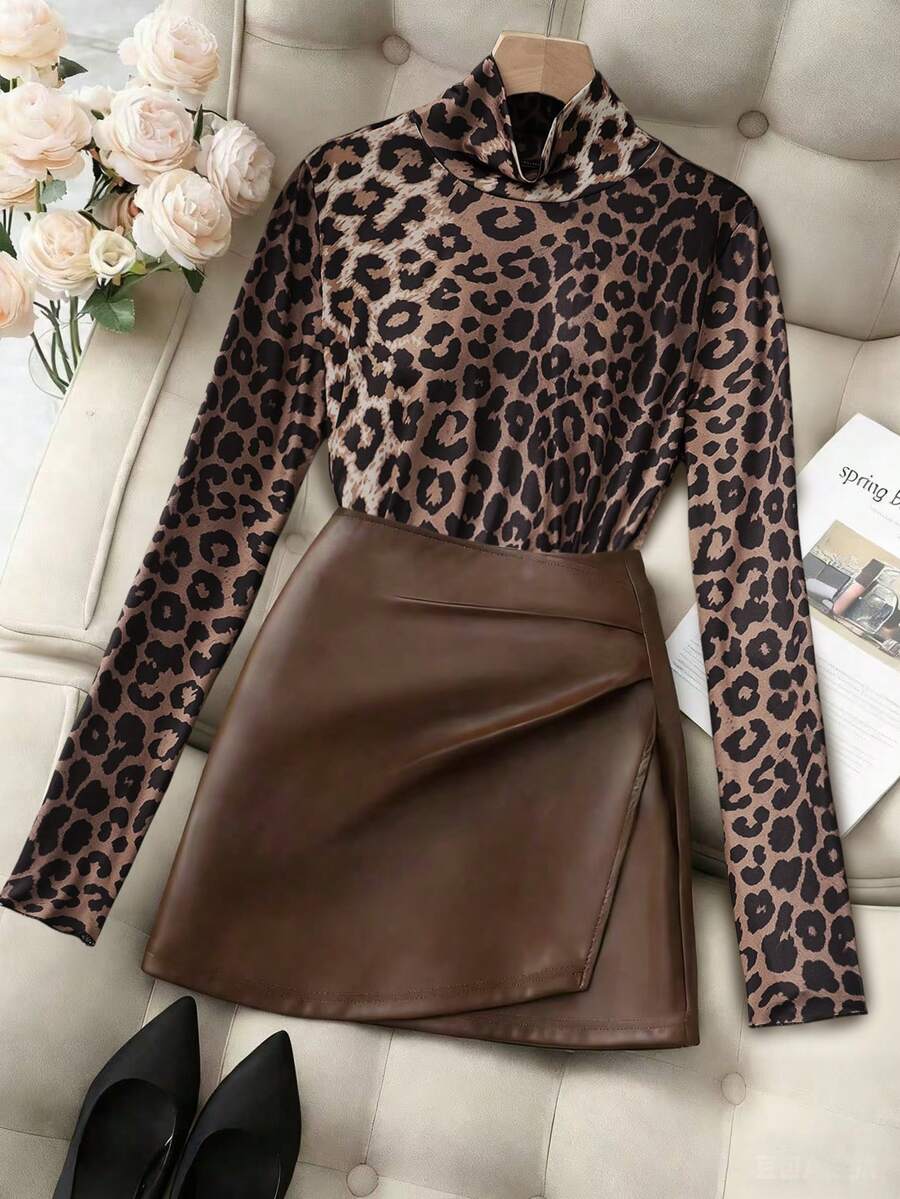 Franclia Petite Bộ 2 món gồm áo in họa tiết da báo và chân váy ngắn bằng da PU dành cho nữ, thích hợp cho mùa xuân/thu. - Nhiều màu - Xem 1