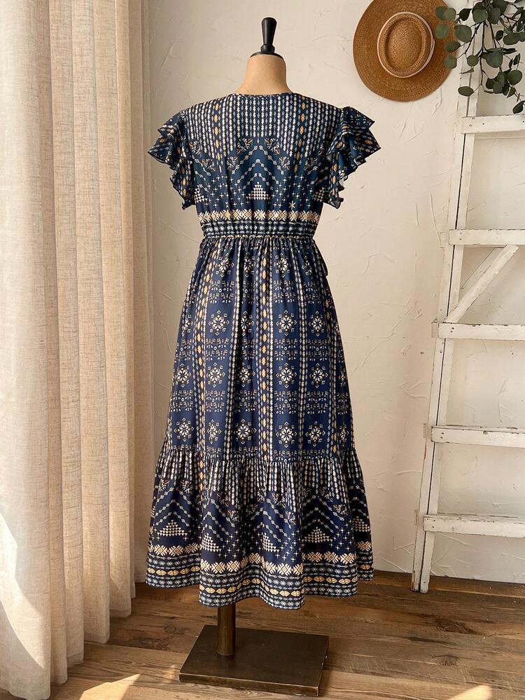 Plus Size Women's Summer Casual Vacation Country Vintage Floral Print Double Layer Ruffle Trim Round Neck Short Sleeve Dress, Spring/Summer,Summer Holiday,Spring Break Outfits ,Vacation Outfits Women ,Holiday Outfits For Women,Going Out Outfits,2026 New Clothes,Simple And Fashionable For Everyday Wear,Casual Dresses For Women,Flowy Long Dress , Boho Dress Women, Women Vacation Dress, French Style Dress, Cottagecore Dress,Suitable For Summer, Vacation, Commute, Daily Wear, Summer Dresses