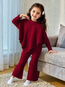 SHEIN Playful Pals 女童休闲T恤套装，不规则高领针织抓绒纯色长袖T恤上衣搭配米色休闲喇叭裤，两件套，适合春、秋、冬、返校季穿着，优雅淑女风，日常、上学、旅行、聚会皆宜。 - 紅色 - 查看 4