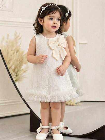 Baby Girls' Sweet & Elegant Sleeveless Bowknot Decor Mesh Skirt Floral Jacquard Pattern Casual Minimalist Apricot Color Dress Baby Arabic Clothing White Baby Church Dress Ivory Baby Dress Frilly Layered Baby Dress White Semi Formal Baby Dress Baby Girl White Dress Toddler White Dress Baby Formal Dress White Baby Girl Dress