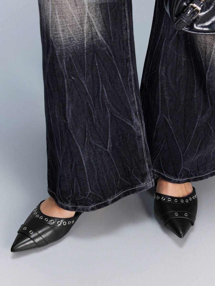 CUCCOO GRLICON Zapatos planos con puntera puntiaguda y decoración de remaches para mujer - Negro - Ver 1
