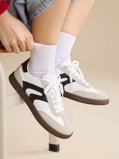 CUCCOO EASI 2026 New Spring Women's Retro Versatile Casual Sports Shoes, Flat White Sneakers