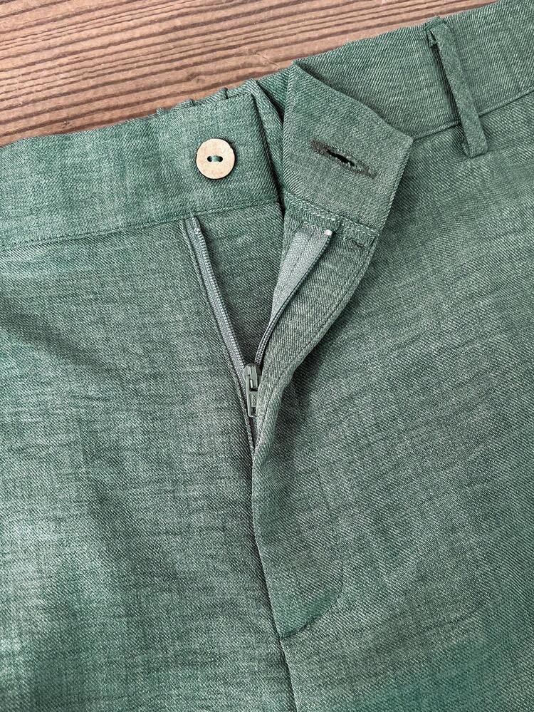 2pc Set Plus Size Women's Summer Casual Vacation Country Pleated Round Neck Short Sleeve Solid Color Green Shirt And Pants 2-Piece Set, Spring/Summer,Summer Holiday,Spring Break Outfits ,Vacation Outfits Women ,Holiday Outfits For Women,Going Out Outfits,2026 New Clothes,Simple And Fashionable For Everyday Wear, Green Two Piece Set, Modest Two Piece Set, Plus Size Summer Sets, Wide Leg Pants Set, Plus Size Pants Set,Suitable For Summer, Vacation, Commute, Daily Wear, Summer Outfits