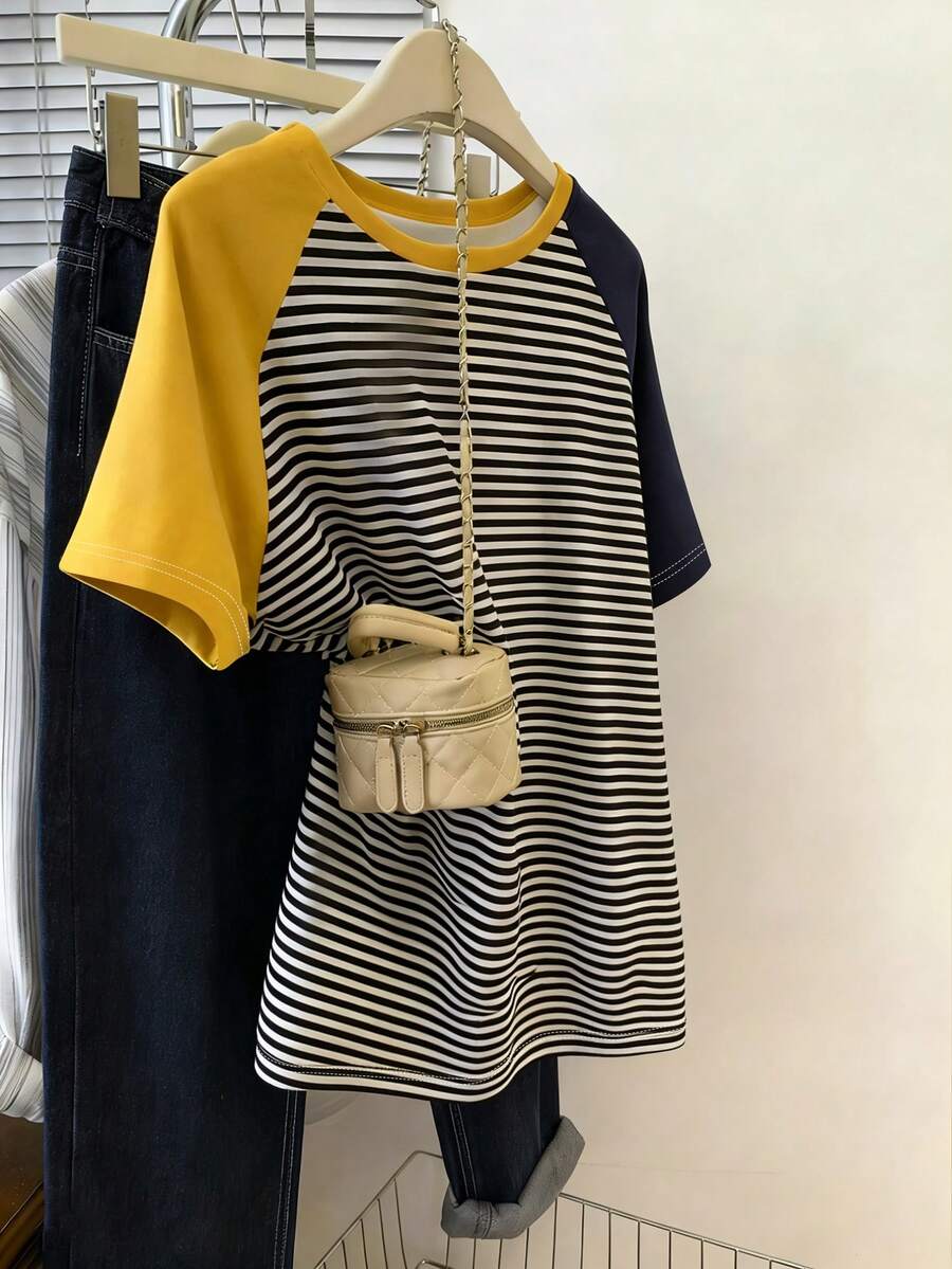 Camiseta de manga corta con cuello redondo, diseño de bloqueo de color con estampado de rayas, nueva llegada primavera/verano, talla grande vendida para mujer - Multicolor - Ver 1