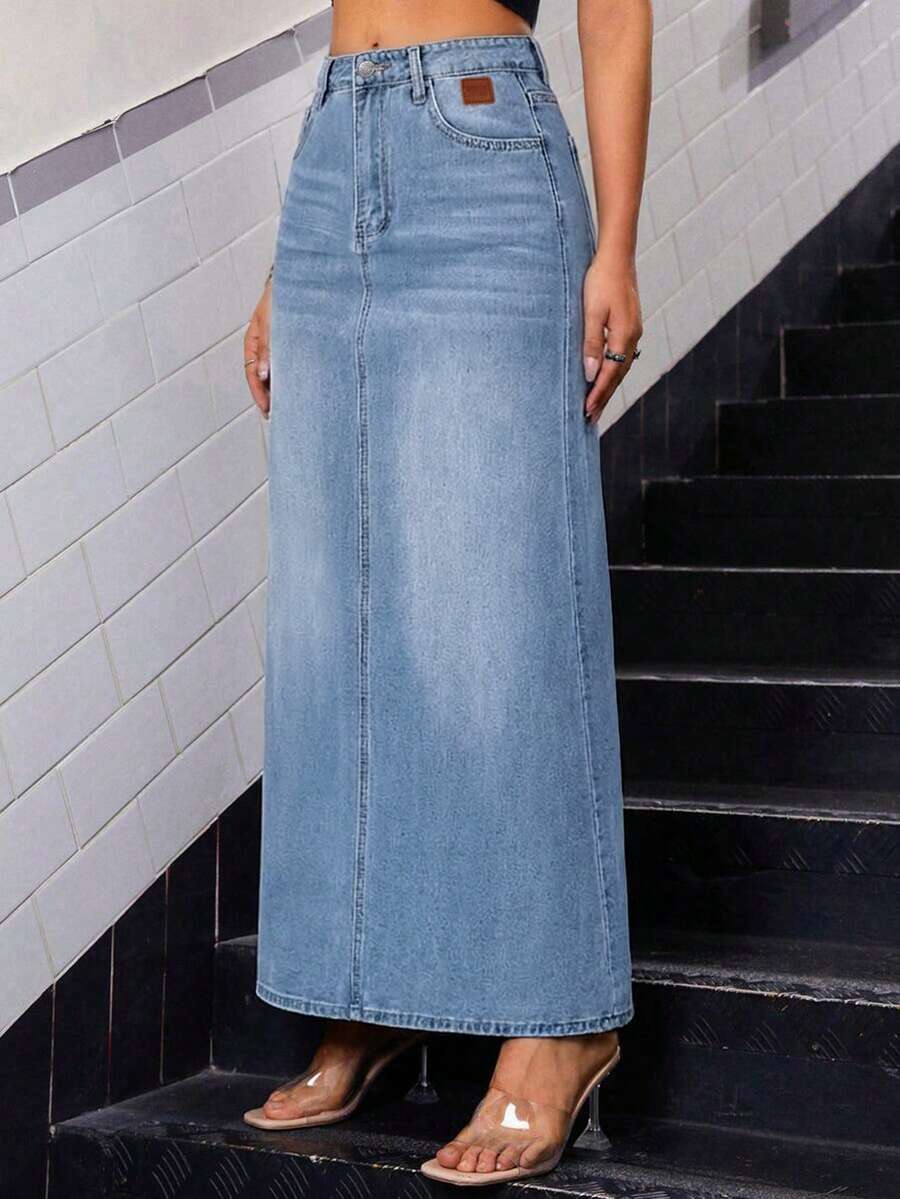 Rivivi Women's Casual Straight Denim Skirt With Patch Pockets - Light Wash - View 1