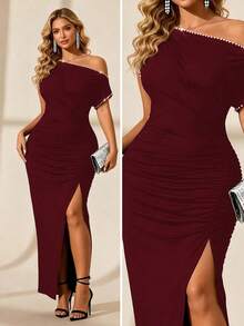 Cravure Plus Size Women's Solid Color Elegant Asymmetric Neck Bodycon Dress With High Slit - Burgundy - View 3