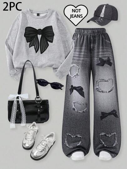 SHEIN ChillGRL 2 件套青少年女孩甜美数字印花套头衫上衣和心形蝴蝶结印花牛仔效果休闲裤套装，适合学校、校园、秋季