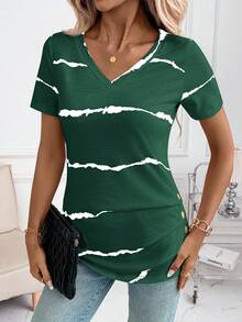 SHEIN Clasi 夏季优雅女士条纹印花褶皱木质纽扣装饰收腰短袖衬衫，适合各种场合，日常休闲、居家、通勤等。 - 墨綠色 - 查看 6