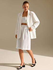 CLARA VERO 白色翻领西装外套和阔腿短裤套装：直筒版型，剪裁精致，适合正式会议或毕业典礼等场合，采用无弹力绉纹涤纶面料，线条流畅，细节经典。 - 白色 - 查看 5