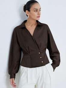 Aveloria Modichic 缎面质感面料，优雅时尚高端百搭通勤衬衫，优雅翻领收腰长袖设计 - 咖啡棕 - 查看 5