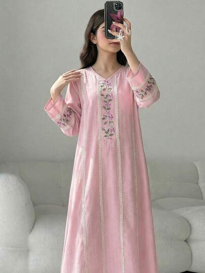 Tween Girls Dresses女大童灰蓝色肌理波浪条V领长袖宽松版型长款民族长袍袖口领口拼接网纱绣花花边浪漫优雅民族度假连衣裙，适合上学适合出游适合参加家庭聚会适合度假适合春秋季节，民族浪漫度假日常百搭