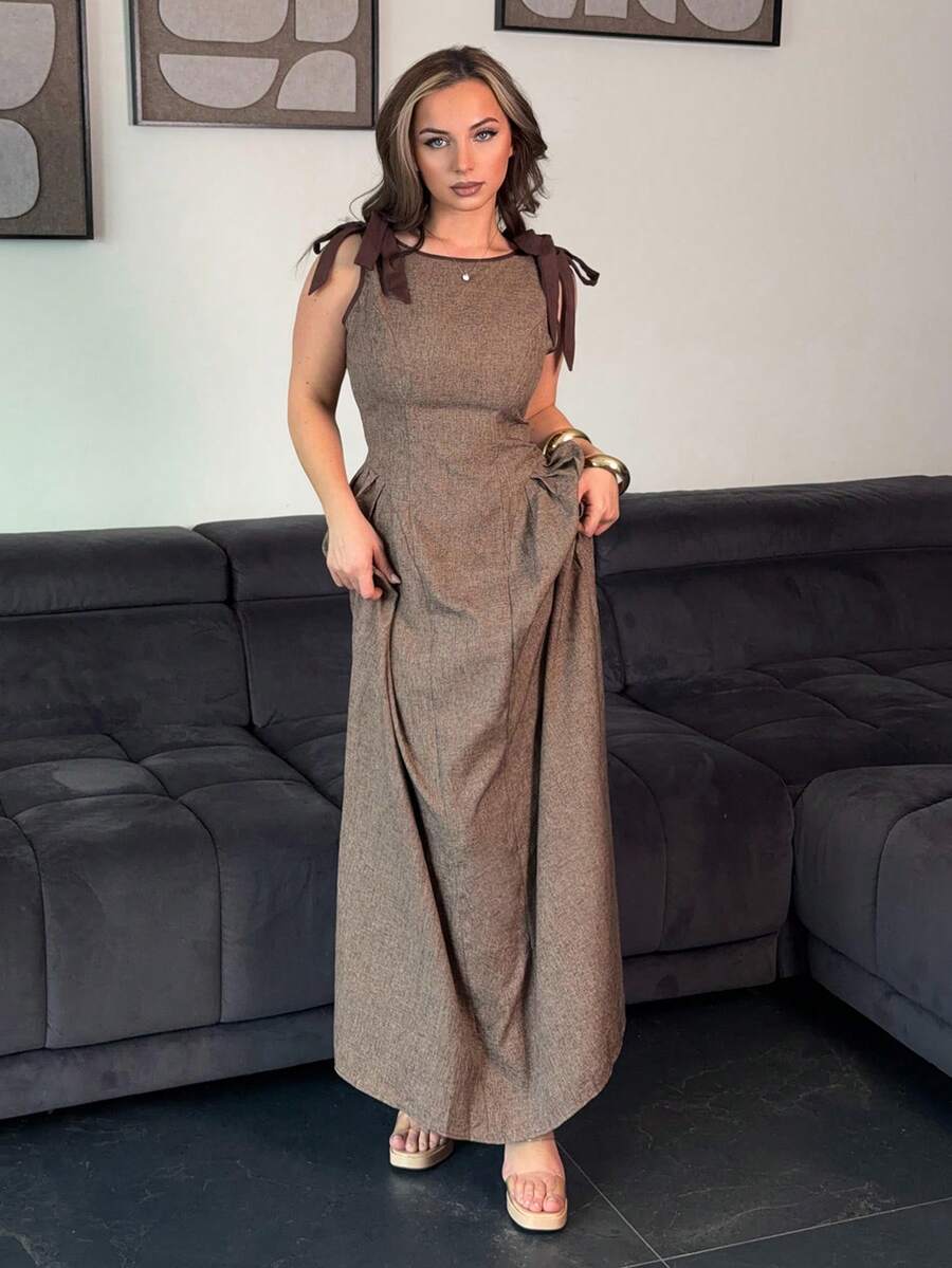 Jeta Ari 女式圆领无袖撞色饰边蝴蝶结腰部喇叭形卡其色连衣裙 - 棕色 - 查看 1