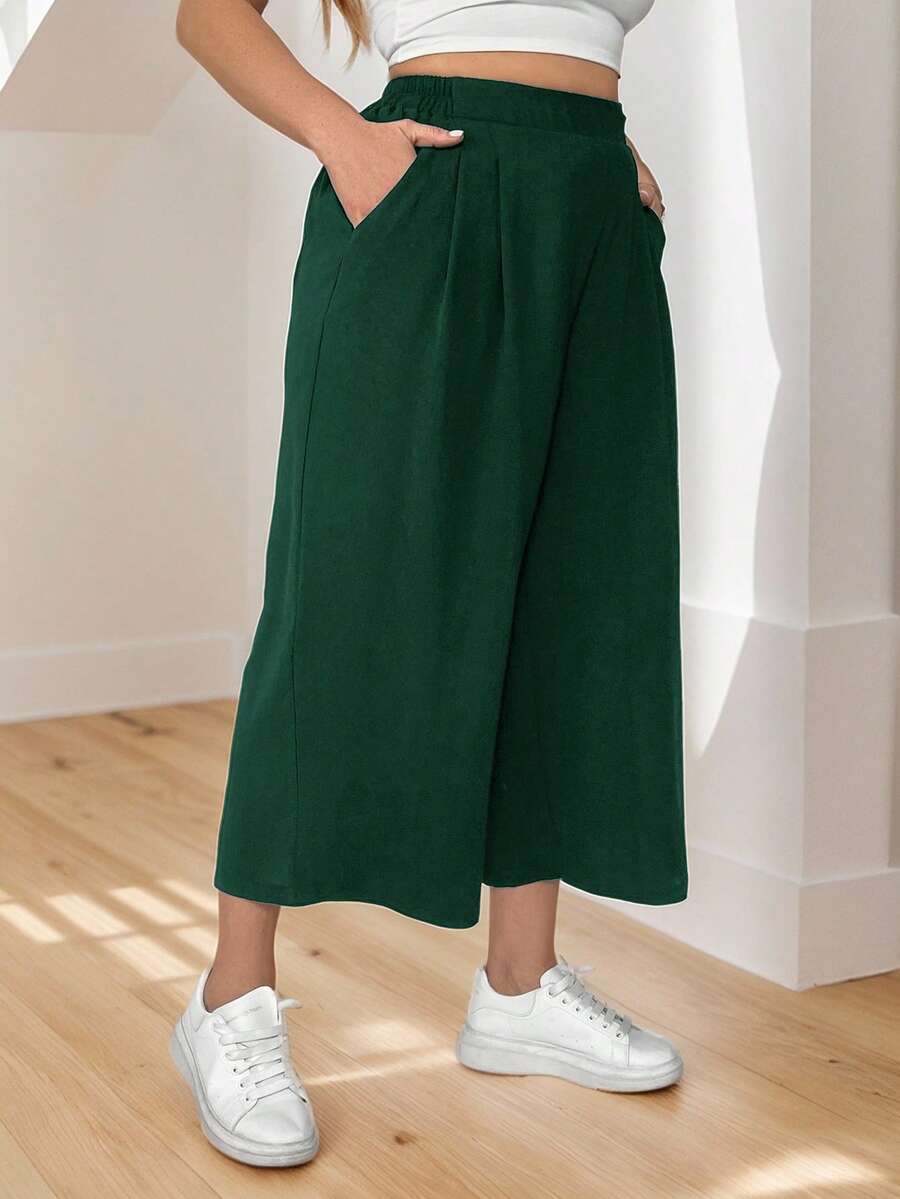 SHEIN Essnce 大码女装春夏时尚休闲宽松舒适日常基础款黑色弹力腰七分阔腿裤,女式下装,夏季女装,宽松裤 - 墨綠色 - 查看 1