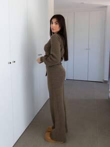 Hitanina 2pcs/Set Brown Italian Style Tie-Up Slim Fit V-Neck Cardigan And Straight Leg Wide Pants Casual Elegant Street Knit Sweater Set, Autumn/Winter - Coffee Brown - View 4