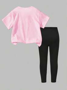 一套少女休闲舒适时尚3D卡通动漫K-POP女团人物印花短袖T恤和打底裤套装，适合春夏户外穿着。 - 粉色 - 查看 2