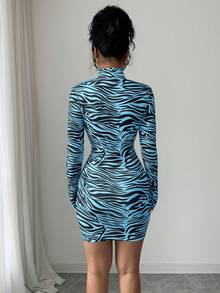 Elenzga Đầm mini ôm sát cơ thể thanh lịch, gợi cảm dành cho nữ, thích hợp đi làm, dự tiệc, hẹn hò, in họa tiết da báo, tay dài, cổ cao, dáng ôm, thích hợp cho mùa thu/đông. - Màu xanh lam - Xem 2