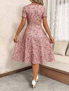 SHEIN Clasi 女士V领粉色碎花弹力腰A字中长连衣裙，撞色滚边，优雅日常穿着，春夏款 - 彩色 - 查看 2