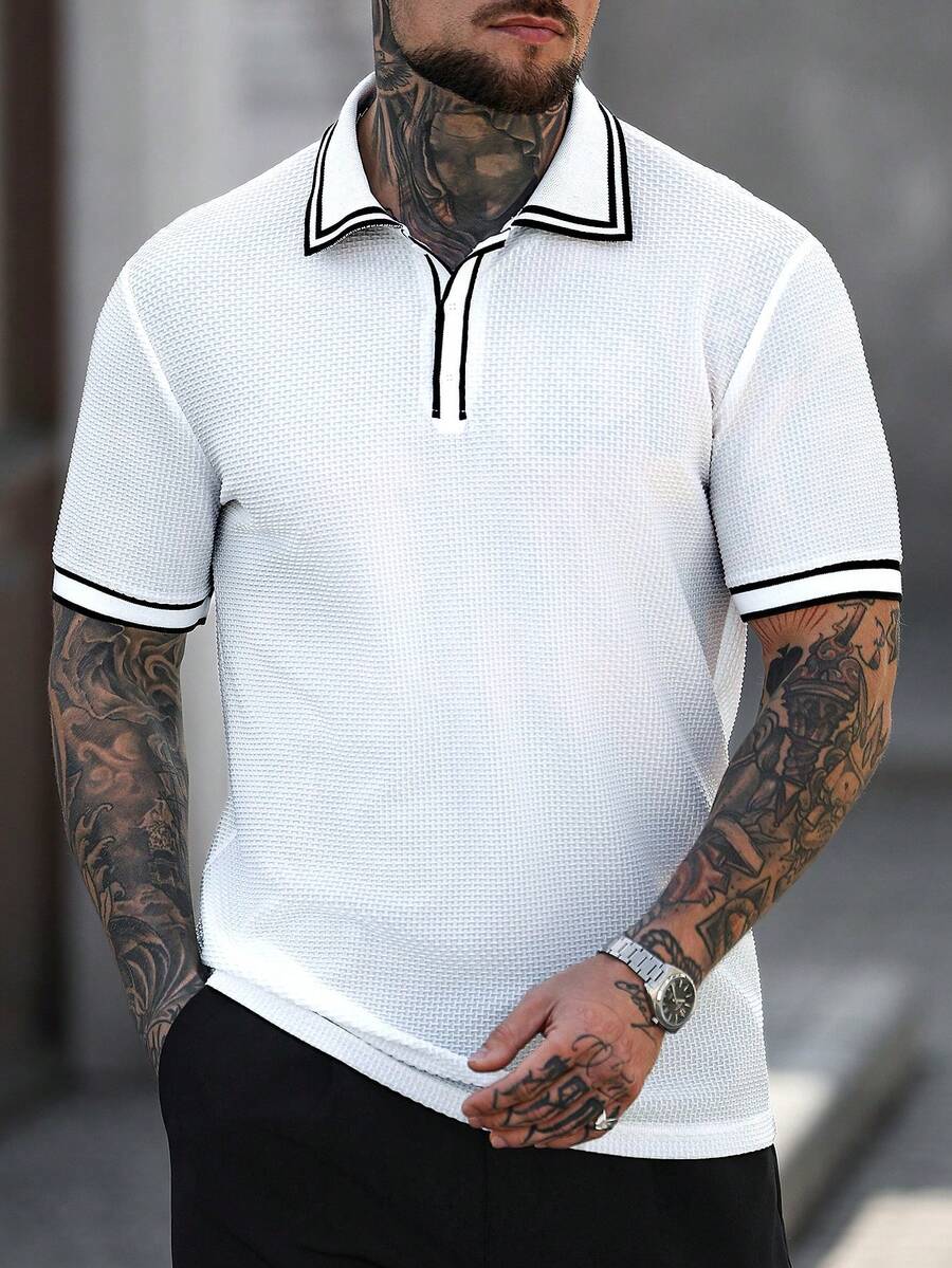 Manfinity Homme 男士罗纹纽扣休闲Polo衫，短袖，尽显男士复古风范，适合日常休闲、周末旅行、户外活动、探险旅行、轻松的工作环境或半正式场合，是送给男友/丈夫、周年纪念/生日、派对、夏季假期、婚礼、春夏、狂欢节等场合的理想之选。这款男士休闲短袖Polo衫采用翻领设计，尽显优雅气质。此外，它还适合男士高尔夫Polo衫、夏季男士服装、白色沙滩装和网球服等场合。 - 白色 - 查看 1