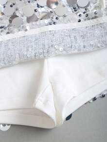 SHEIN PETITE Chân váy mini ôm sát dáng chữ A, cạp cao, lấp lánh, thắt nơ, thích hợp cho mọi mùa. - Bạc - Xem 4