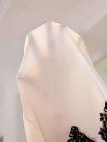 Elegantes asymmetrisches Rüschen-Saum Kontrast-Farben Kragen Cardigan & Hose Schlafanzug Set für Damen - Weiss - Übersicht 6