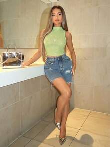 SHEIN BAE Khaki/Nude Color Rhinestone Decor Mesh Sexy Backless Camisole, Elegant For Country Concert, Festival, Music Event, Party, Summer Date Night - Lime Green - View 4