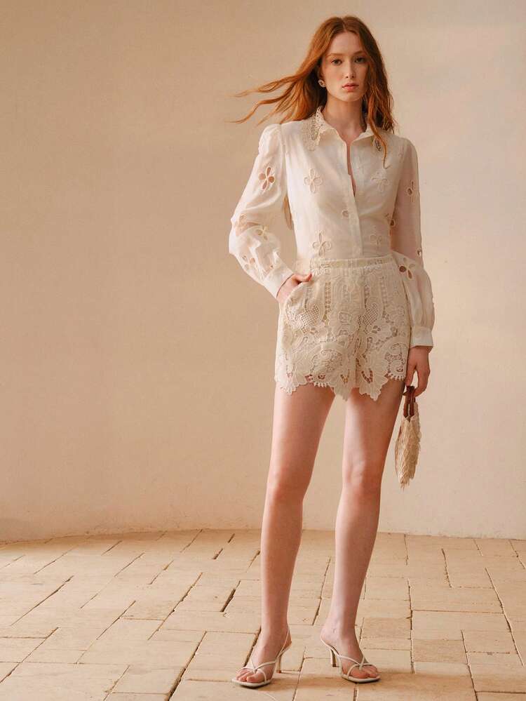 WOMEN'S FLORAL HOLLOW BUTTON UP CASUAL VERSATILE LONG SLEEVE SHIRT