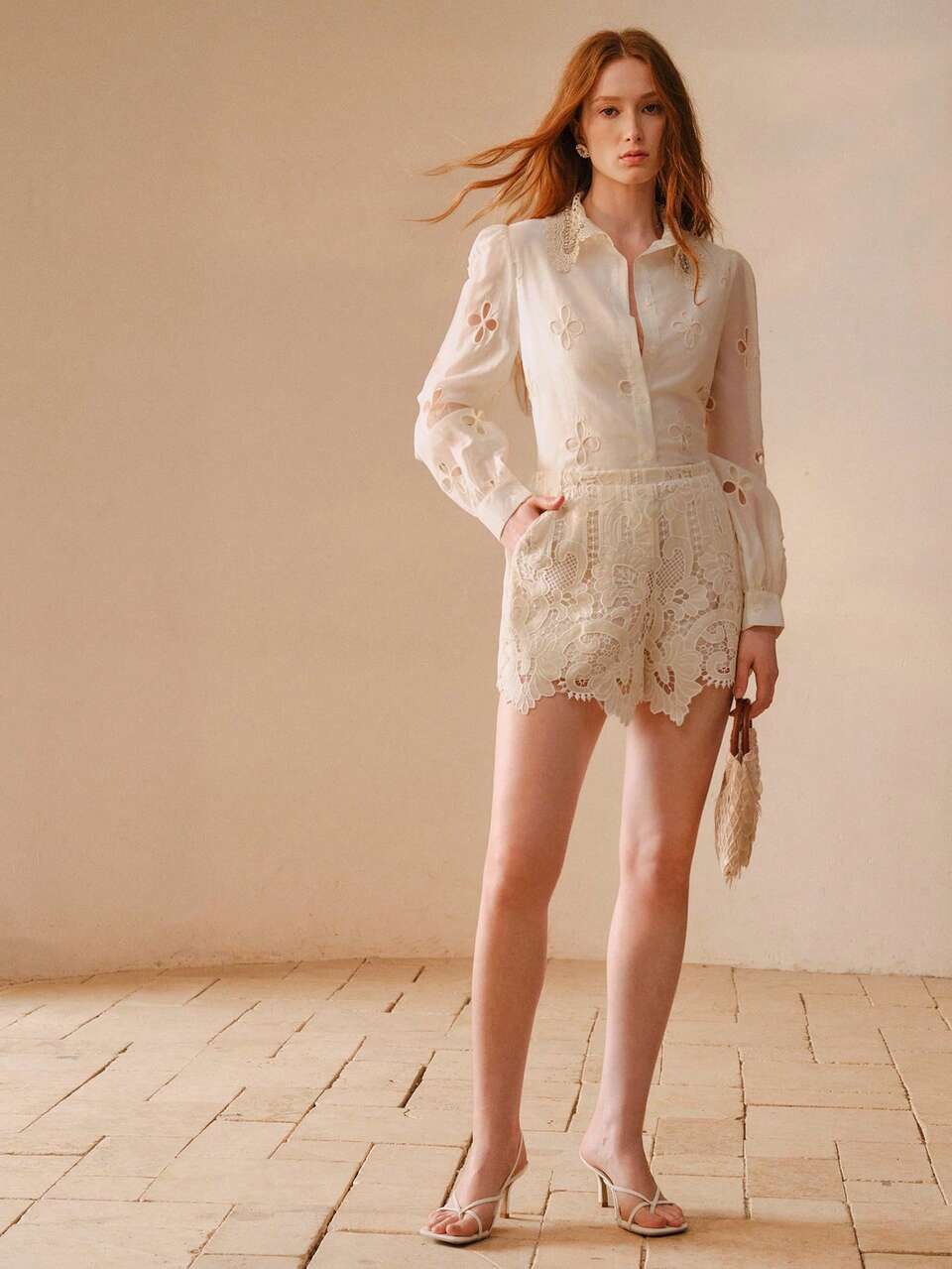 WOMEN'S FLORAL HOLLOW BUTTON UP CASUAL VERSATILE LONG SLEEVE SHIRT