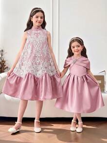 SHEIN Đầm suông thường ngày màu hồng tro cho bé gái tween, họa tiết thêu trắng, gấu ngắn bèo nhún - Hồng - Xem 2