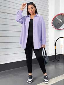SHEIN Essnce Bộ đồ liền thân hai mảnh dành cho nữ cỡ lớn mùa xuân hè, phong cách thể thao thường ngày thoải mái, rộng rãi, gồm áo sơ mi dài tay màu hồng cài cúc và áo vest đen bó sát, trang phục mùa xuân cho nữ, trang phục sân bay cho nữ, phong cách Y2K, thời trang đường phố. - Màu Lilac Tím - Xem 3