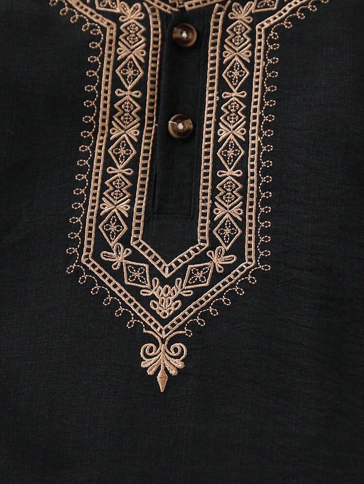 SHEIN رومبير رومبر للأطفال الرضع/الجنسين حديثي الولادة 0-3 سنوات، طوق ماندرين مطرز بهندسي، أكمام قصيرة نصف سحاب، سهلة الارتداء والخلع، مناسبة للربيع والصيف، مناسبة للعطلات والحفلات والرحلات - الأسود - مشاهدة 9